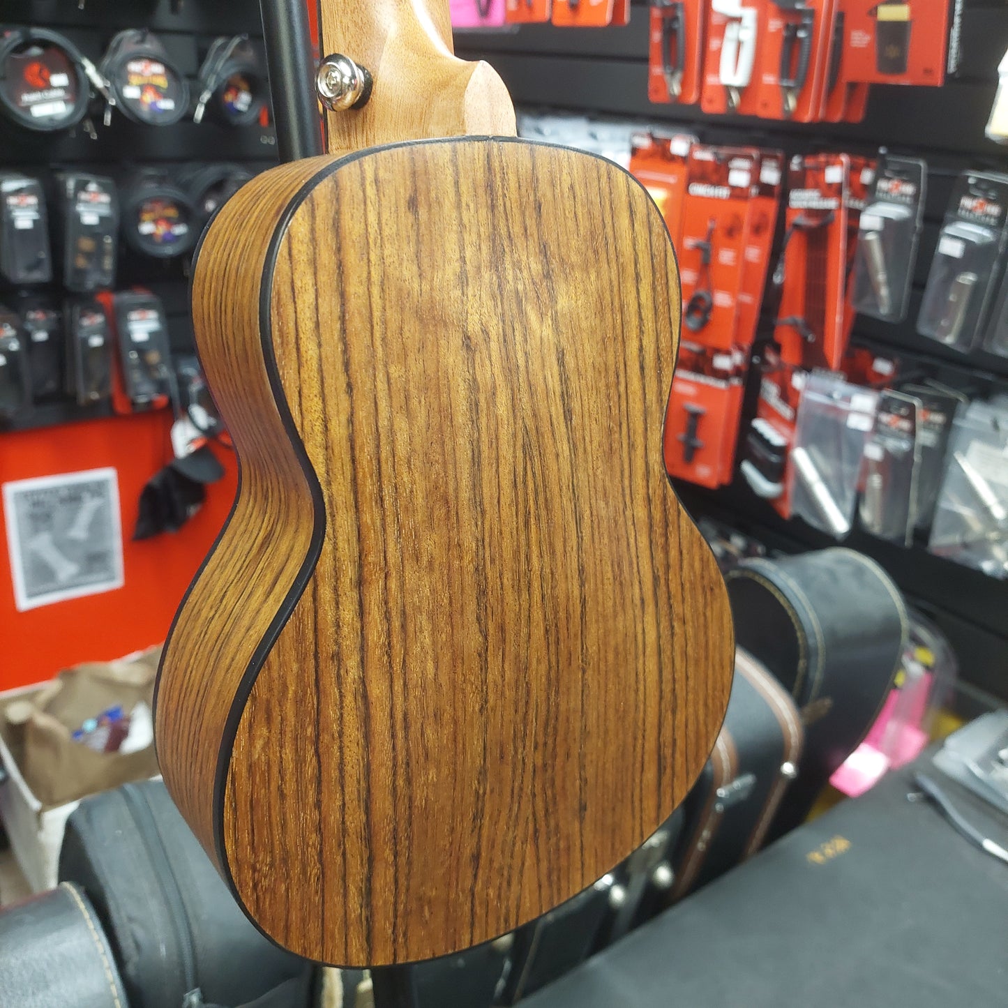 Vangoa VU501 Soprano Ukulele w/ Vangoa Gig Bag