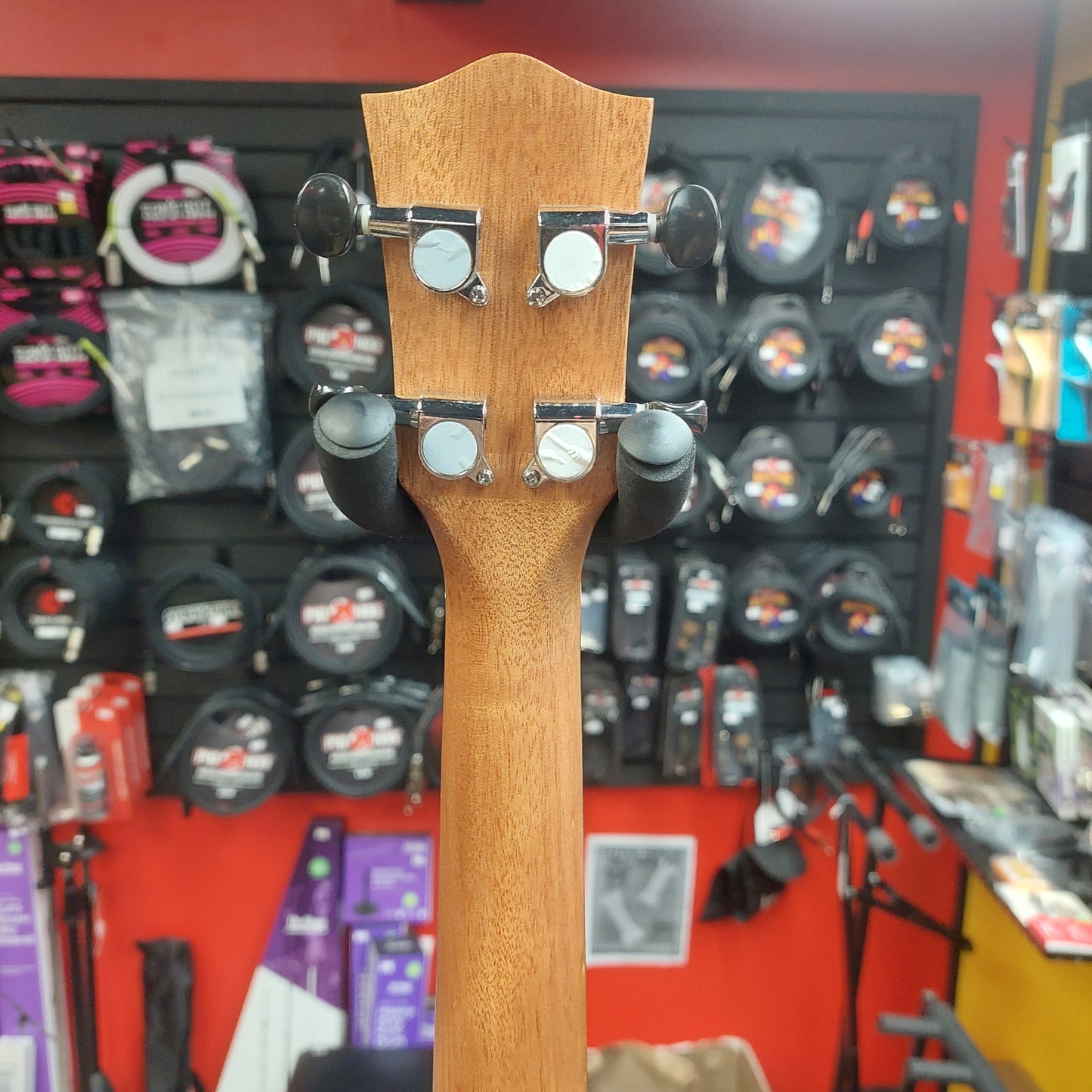 Vangoa VU501 Soprano Ukulele w/ Vangoa Gig Bag