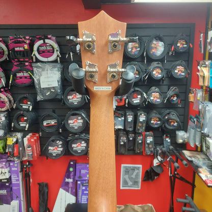 Penguin PGUKMPT Soprano Ukulele w/ Pinguin Gig Bag