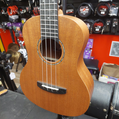 YAEL Tenor Ukulele Size: 26 w/ YAEL Gig Bag
