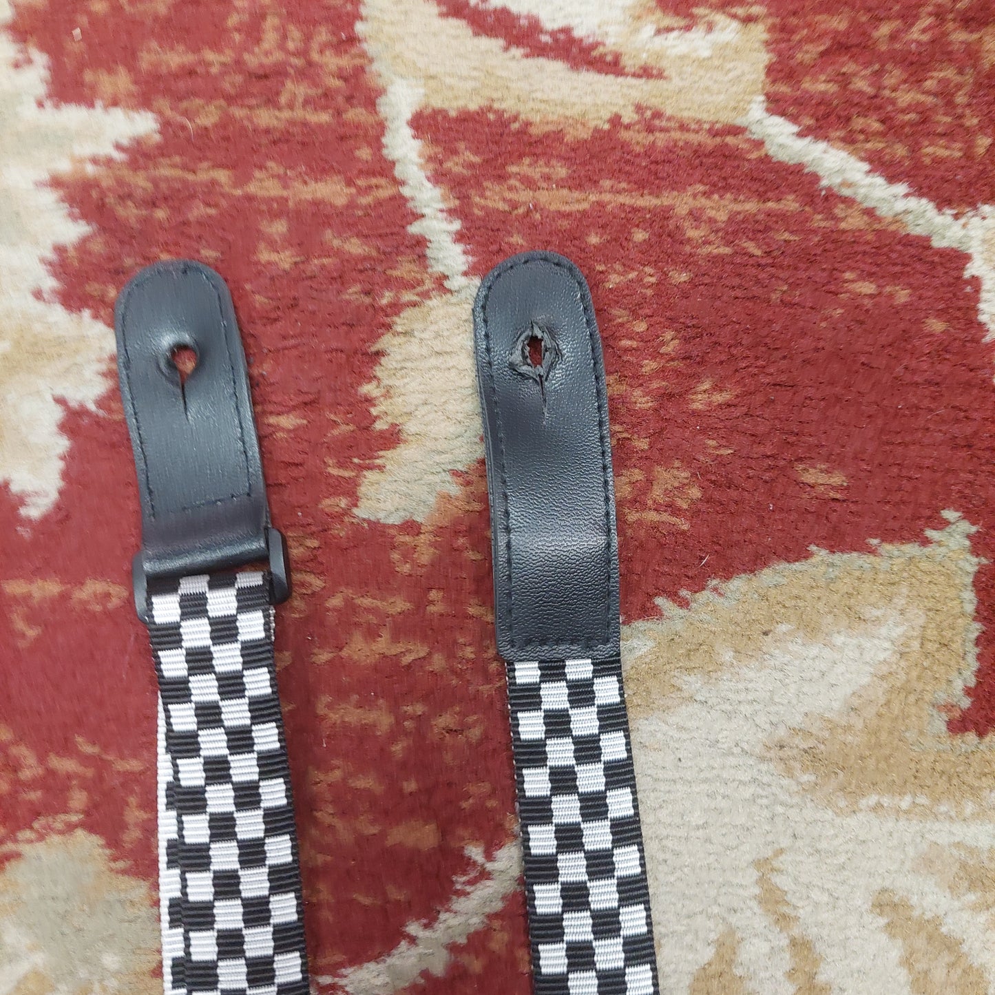 Ukulele Strap Checkers - Black/White (USED)