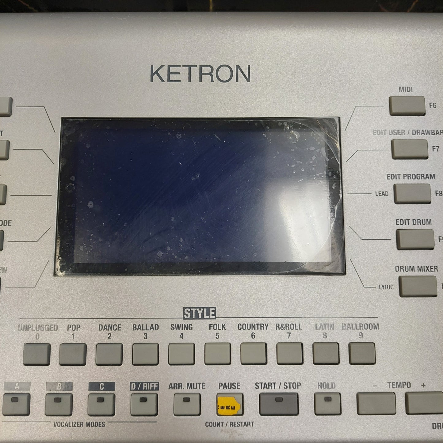 Ketron SD5 HD Digital Arranger Keyboard Workstation w/ Power Cable "No Floppy Disk" (USED) SN# B5BA20249G "Made In Italy"