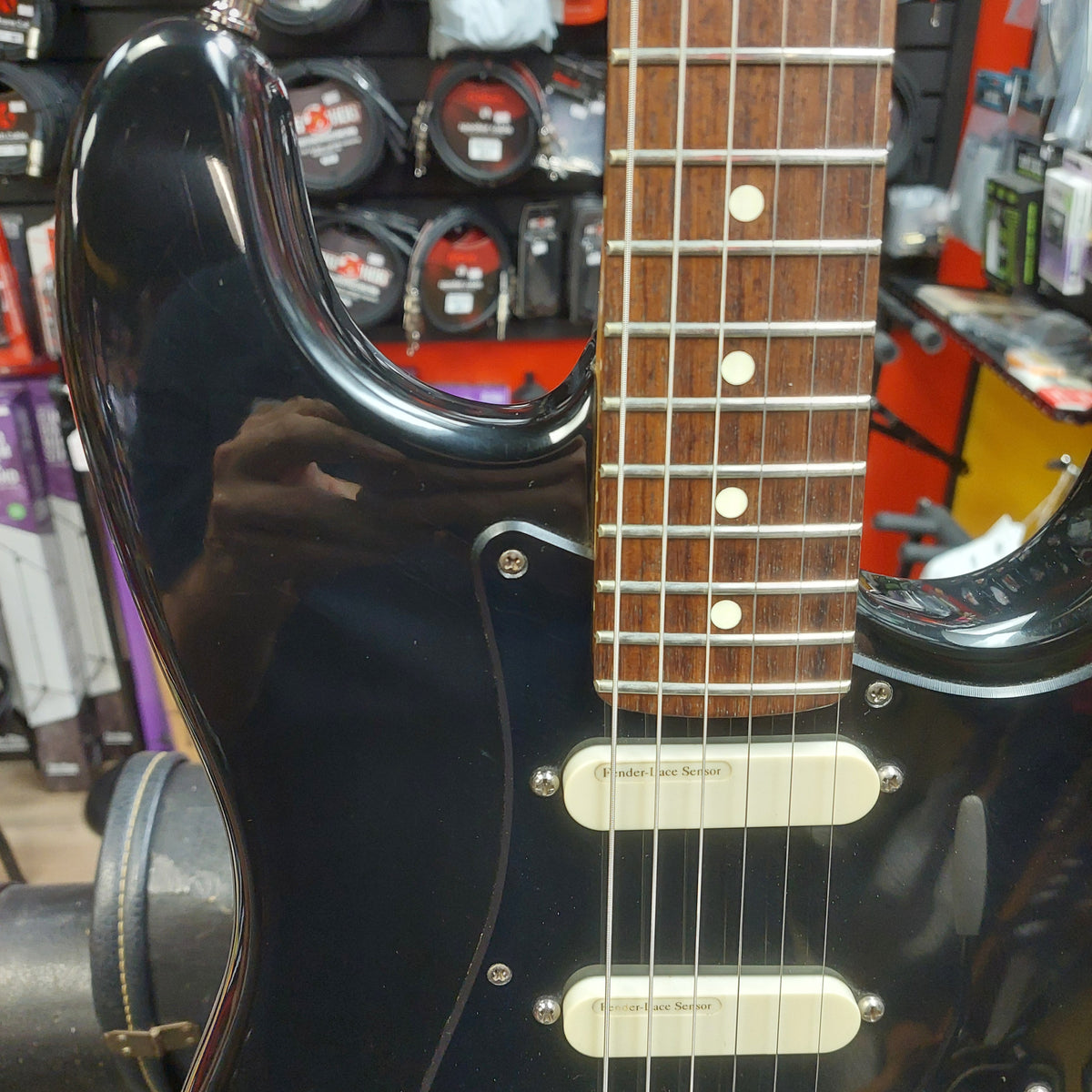 1993 Fender Stratocaster Plus Rosewood Fretboard - Black Gloss w/ Fender-Lace Sensor Pickups & Locking Tuners SN# N3114074 "Made In USA"