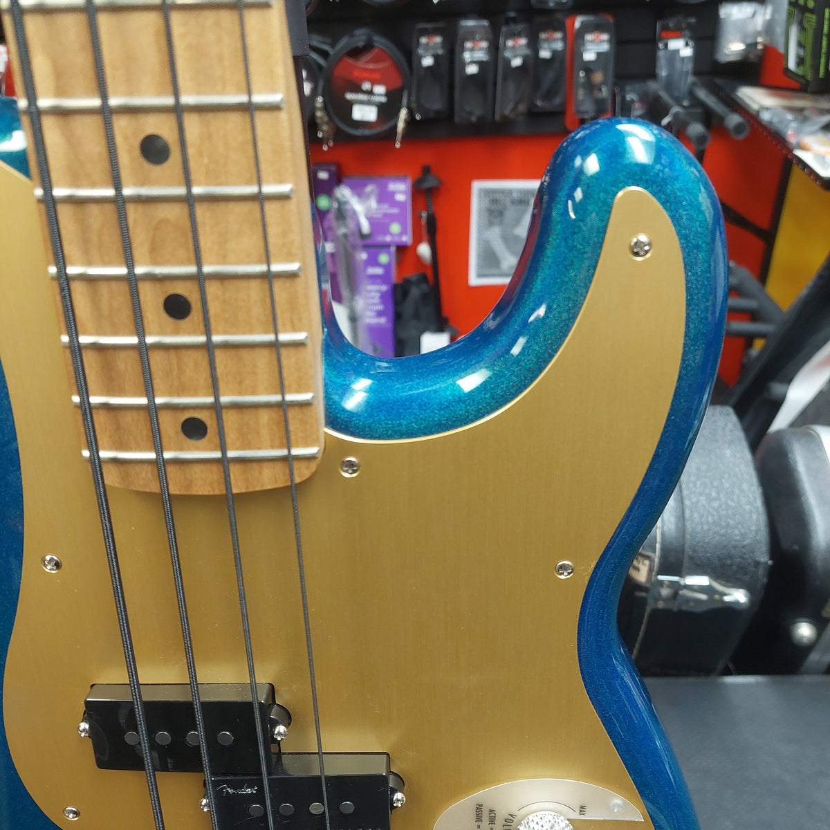 2025 Fender Limited Edition American Ultra II Precision Bass, Roasted Maple Fingerboard - Aurora SN# US25028621 "No Case Included"