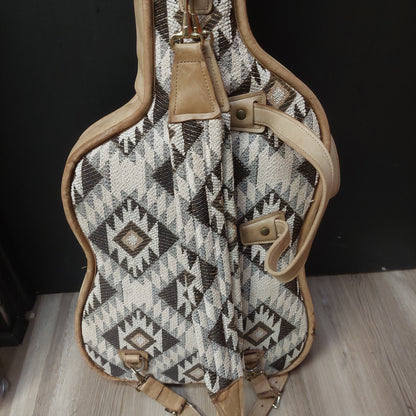 Levy’s Tapestry Leather Strat/Tele Gig Bag - Beige (USED)