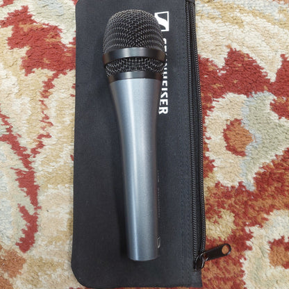 Sennheiser E835 Microphone w/ Carry Case (USED)