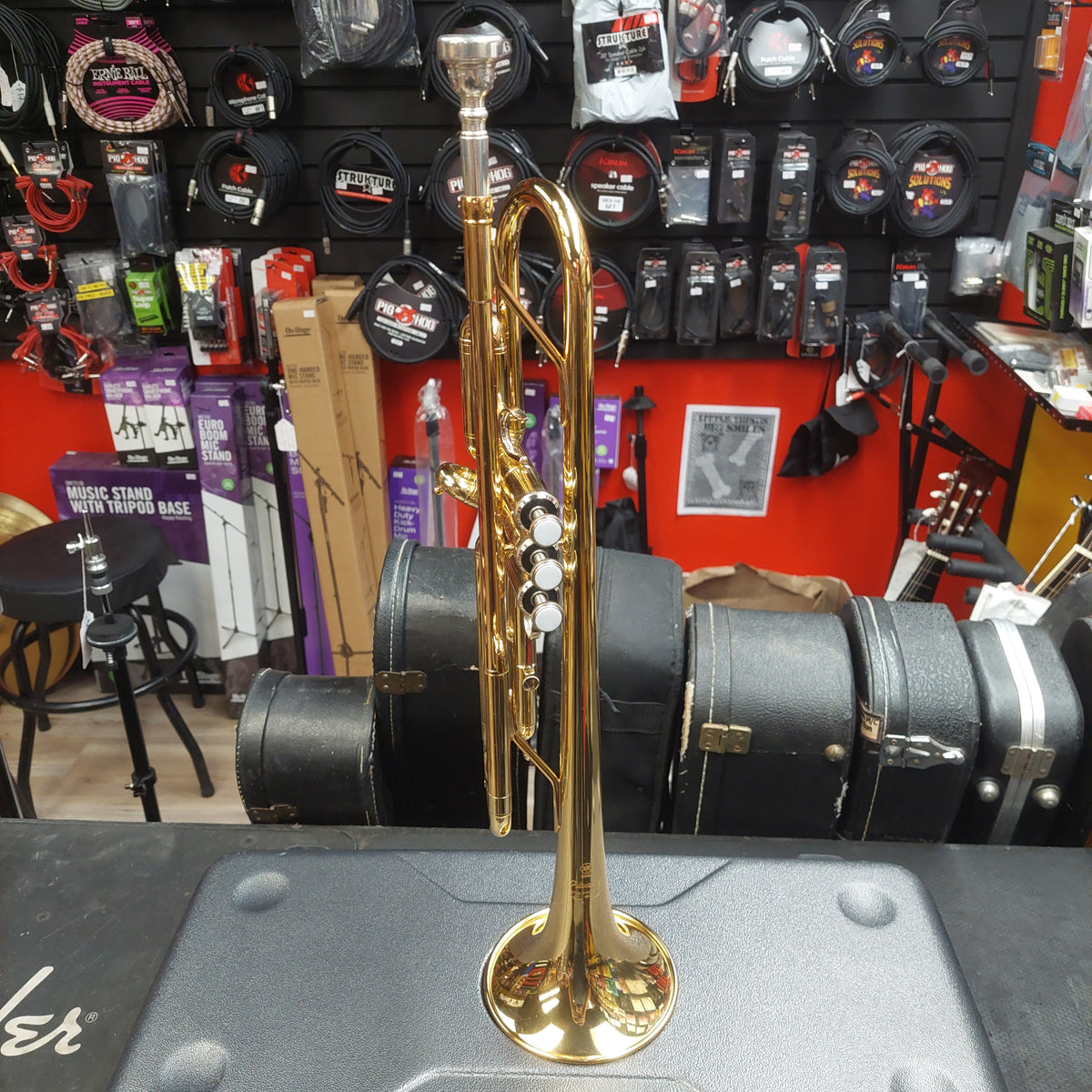 Yamaha Advantage YTR 200ADII Bb Trumpet w/ Yamaha Hard Case (USED) SN# 101865