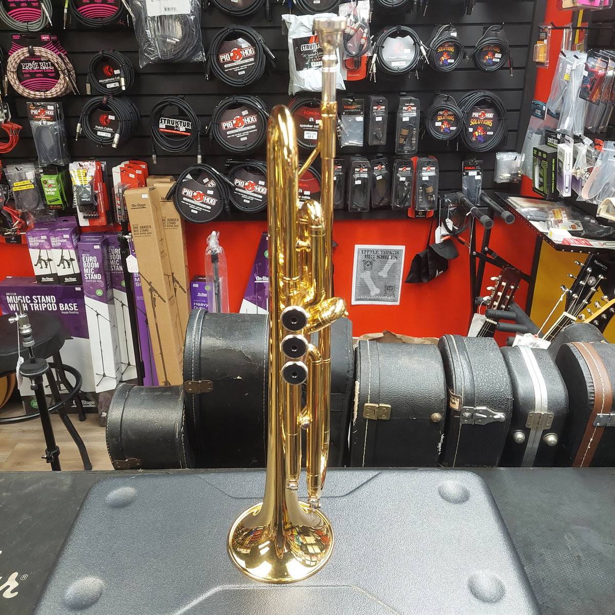 Yamaha Advantage YTR 200ADII Bb Trumpet w/ Yamaha Hard Case (USED) SN# 101865