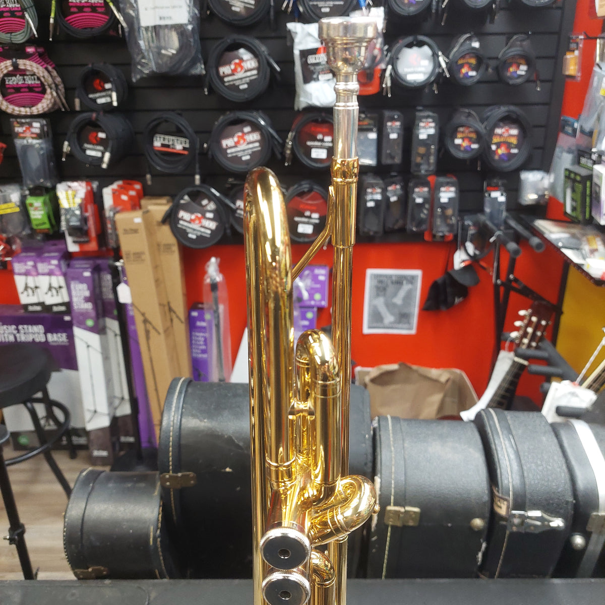 Yamaha Advantage YTR 200ADII Bb Trumpet w/ Yamaha Hard Case (USED) SN# 101865