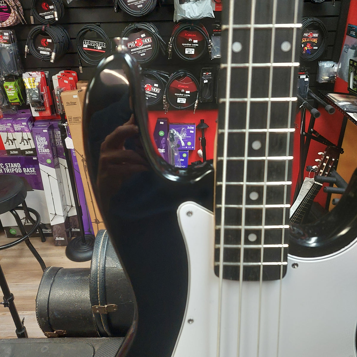Glarry 4-String J Bass Guitar - Black w/ Slipcase (USED)