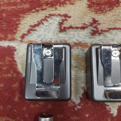 Xvive u4r2 In-Ear Monitor Wireless System w/ Pouch & Two Behringer In Ear Headphones w/ Cases (USED)