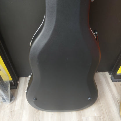 Acoustic Guitar Dreadnought Hard Case - Black (USED) "No Keys Included"