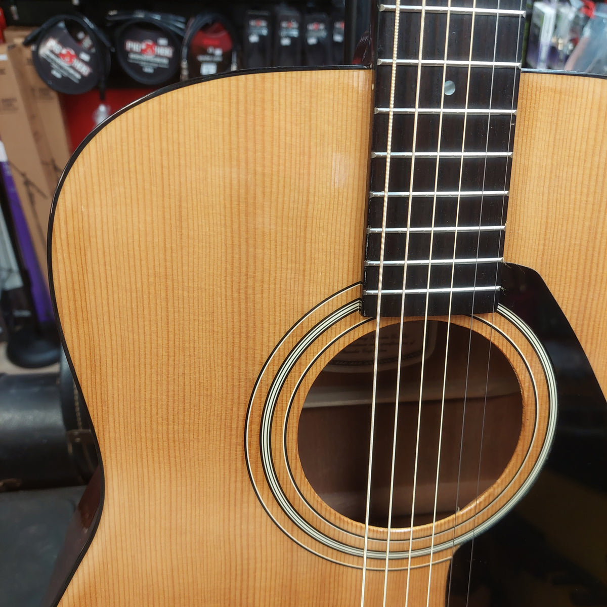 1999 Yamaha FG-402 Acoustic Guitar - Natural SN# 91022403
