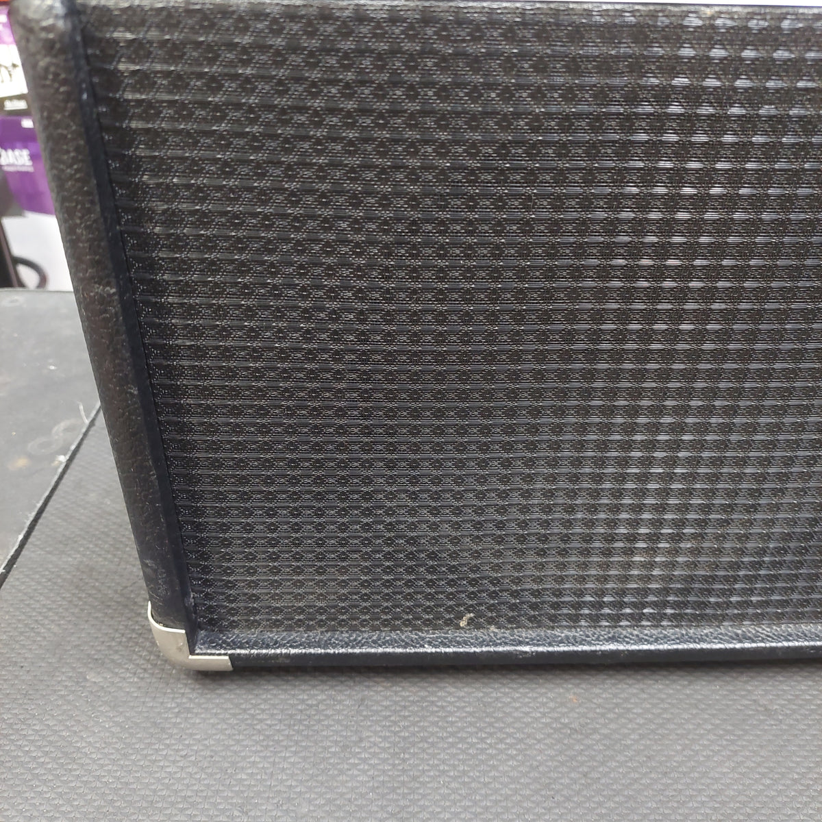 1990's Squier 15 Guitar Amplifier 15-Watt, 1x8" (USED) SN# 15210008