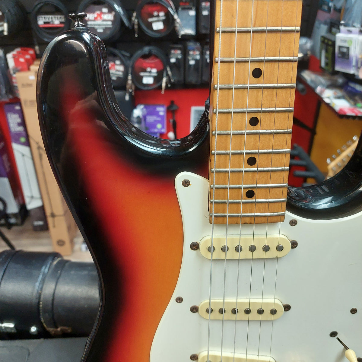 Partscaster SSS Electric Guitar w/ Peavey Predator Neck & Harmony Body - Sunburst (USED)