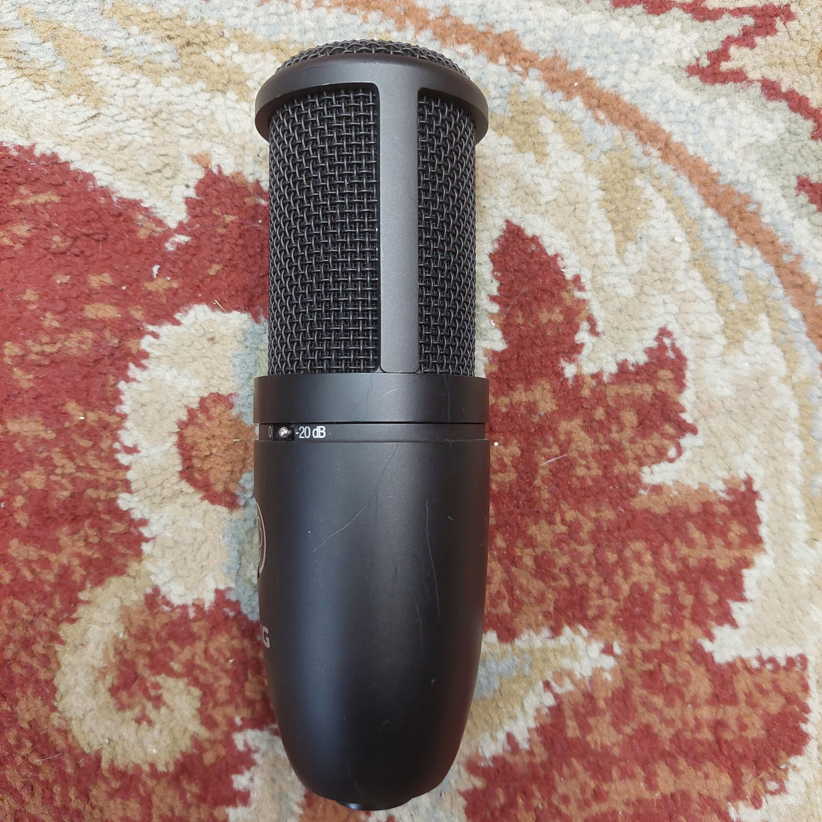 AKG P120 Cardioid Condenser Microphone w/ Shock Mount (USED)