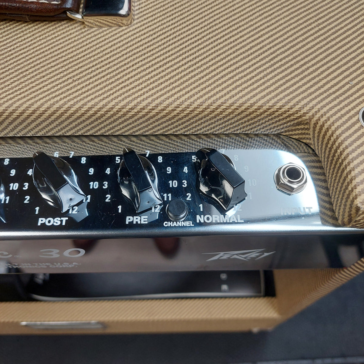1990s-2000s Peavey Classic 30 Guitar Amplifier 30-Watt, 1x12" Speaker w/ Original Owners Manual (USED) "Reverb Not Working" SN# 08672658 "Made In USA"