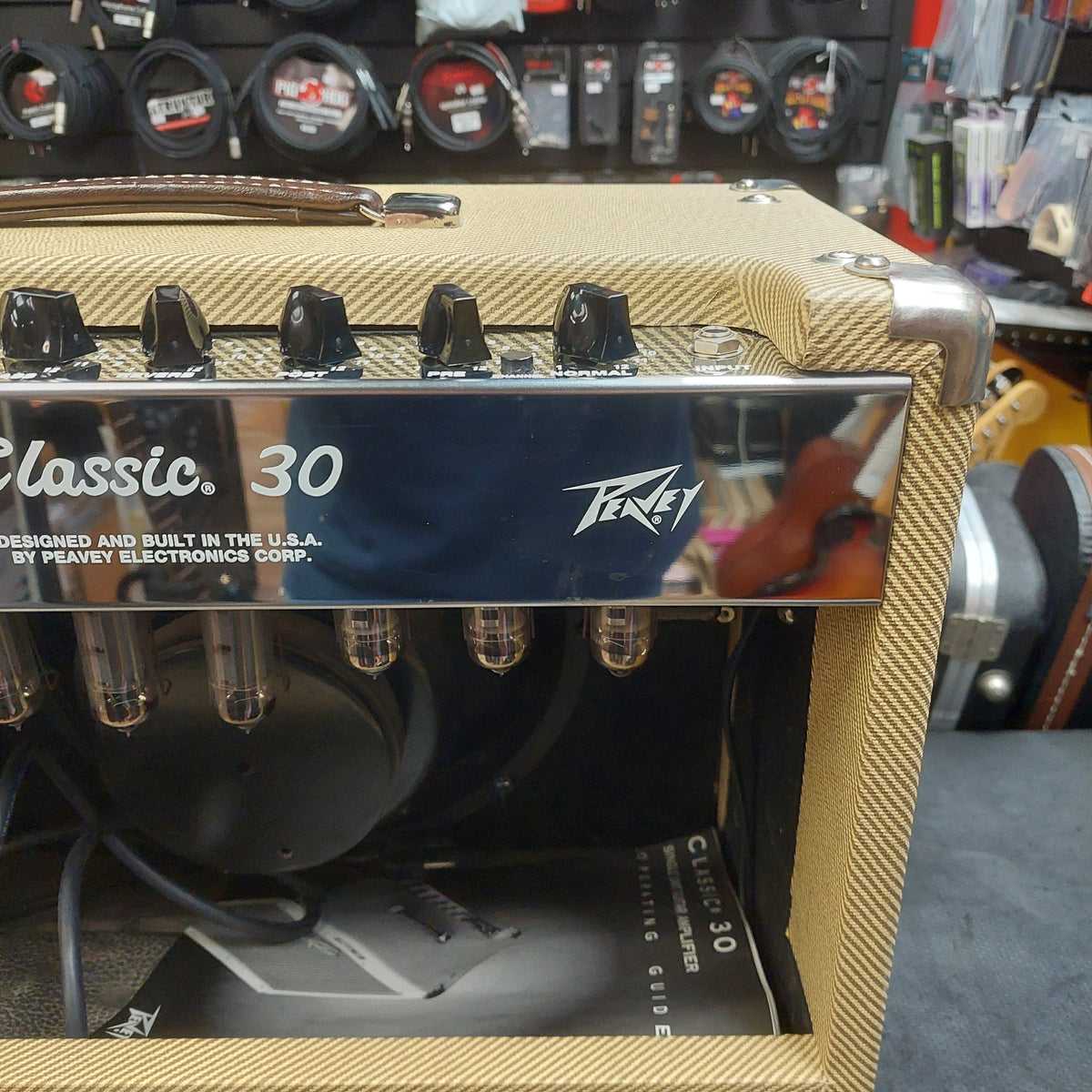 1990s-2000s Peavey Classic 30 Guitar Amplifier 30-Watt, 1x12" Speaker w/ Original Owners Manual (USED) "Reverb Not Working" SN# 08672658 "Made In USA"