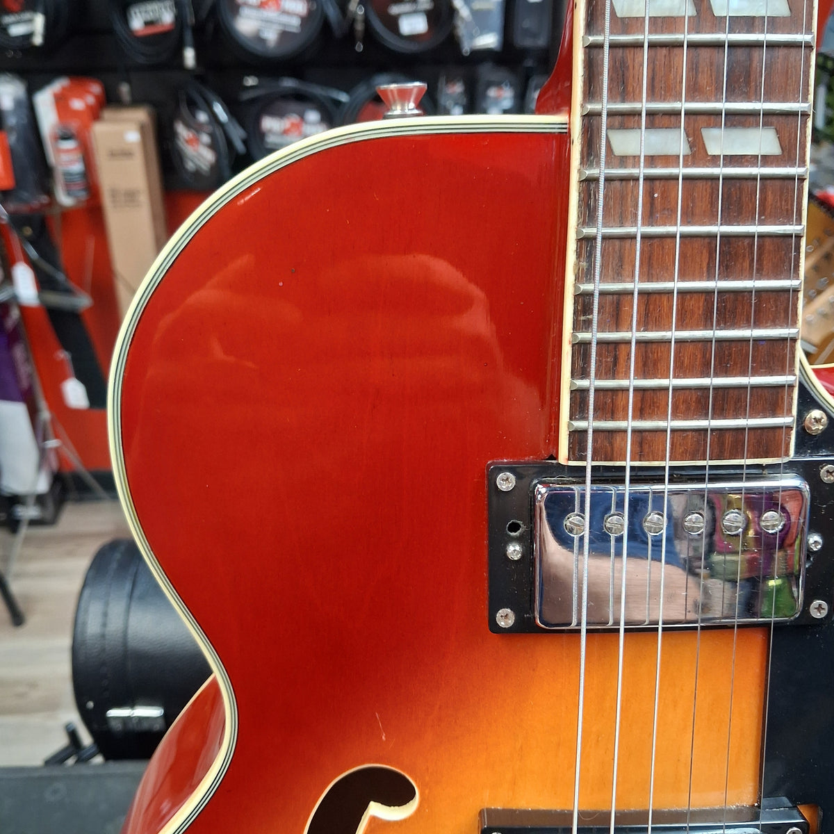 Glen Burton Hollow Body Electric Guitar - Cherry Sunburst (USED)