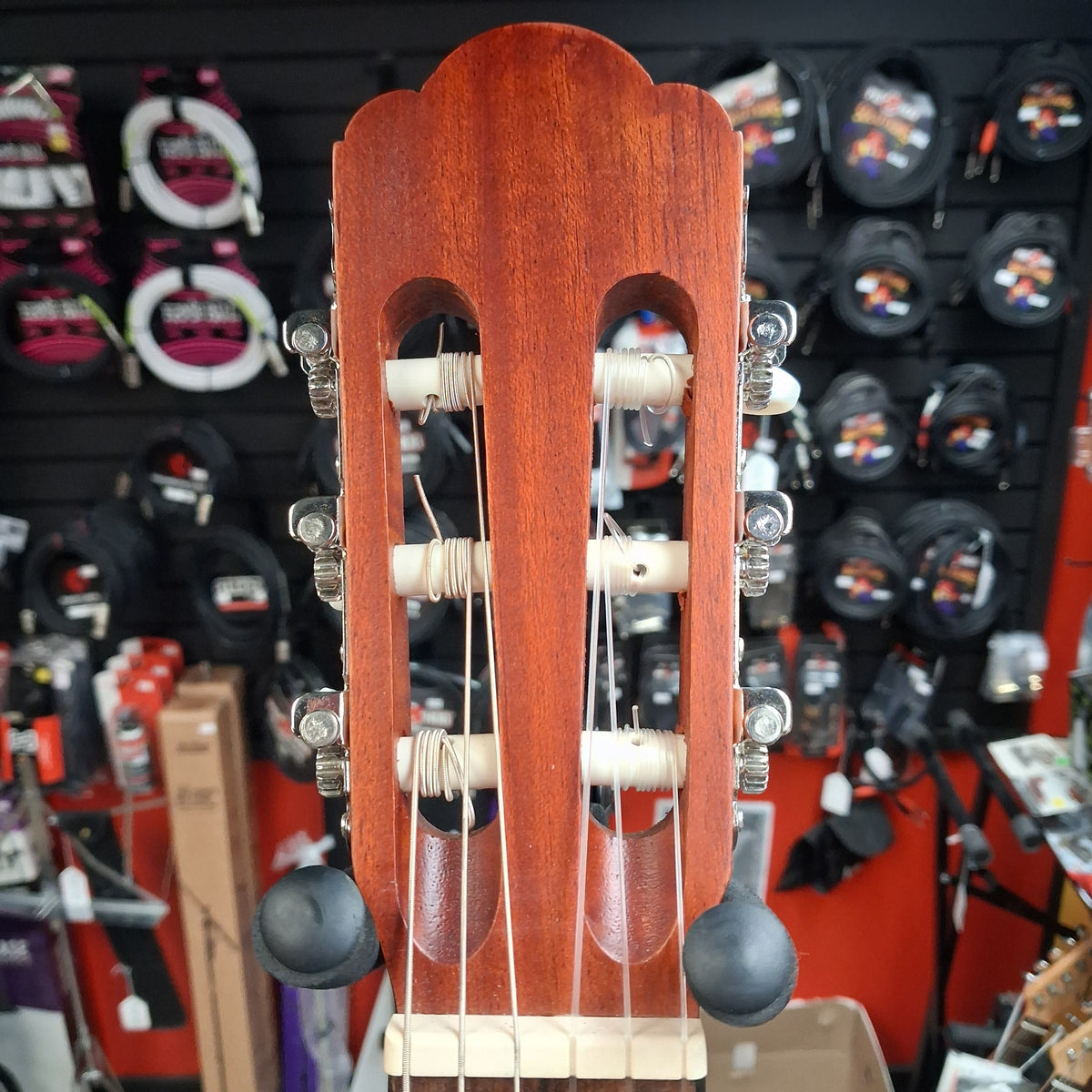 Sunlite CM-100 Classical Guitar - Natural (USED) "Sold As Is" Has Minor Damage To Bottom Of Guitar