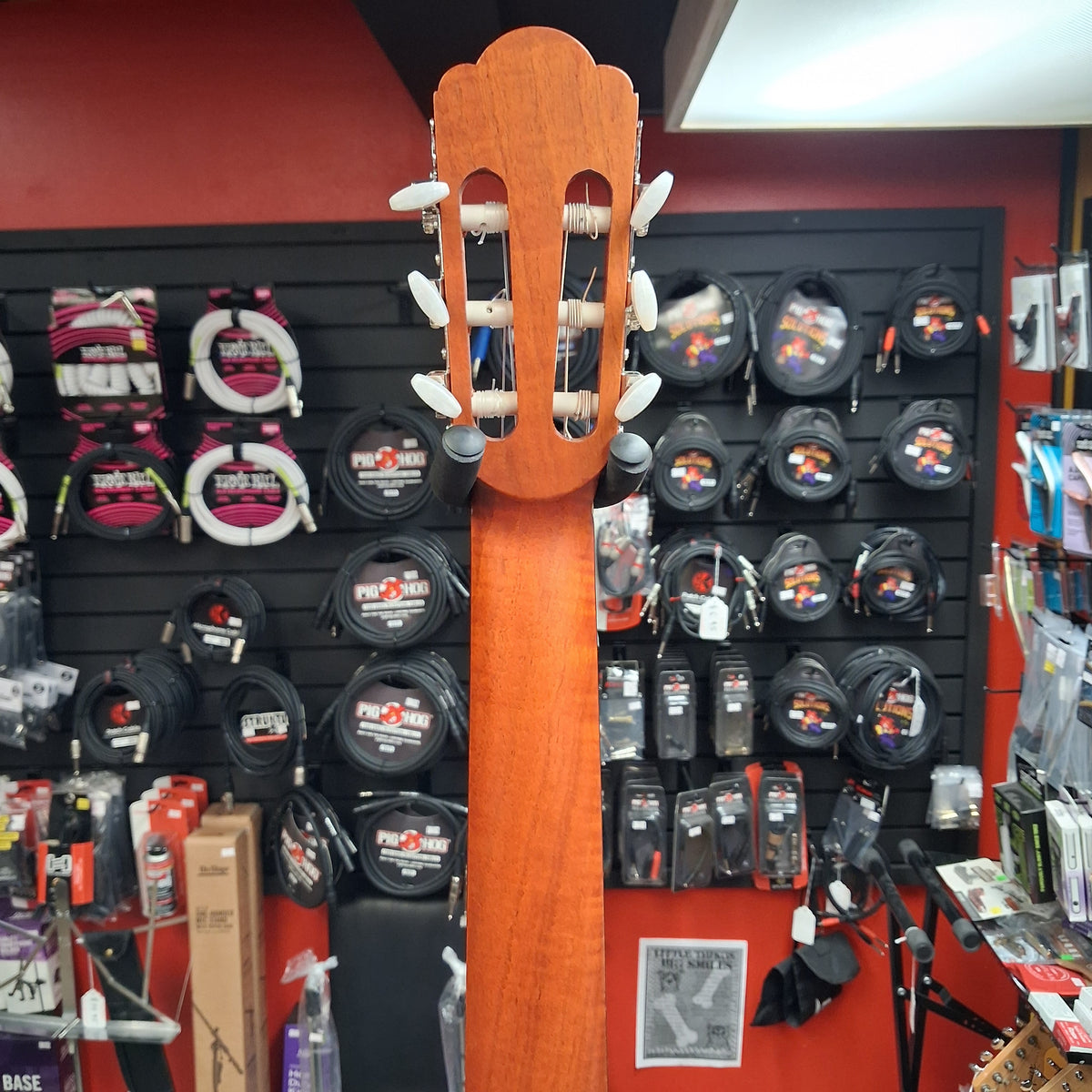 Sunlite CM-100 Classical Guitar - Natural (USED) "Sold As Is" Has Minor Damage To Bottom Of Guitar