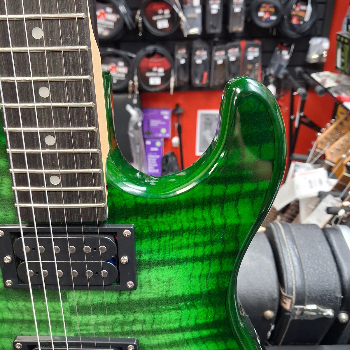 Pyle Electric Guitar w/ Humbucker Pickups - Green Tiger Finish (USED)