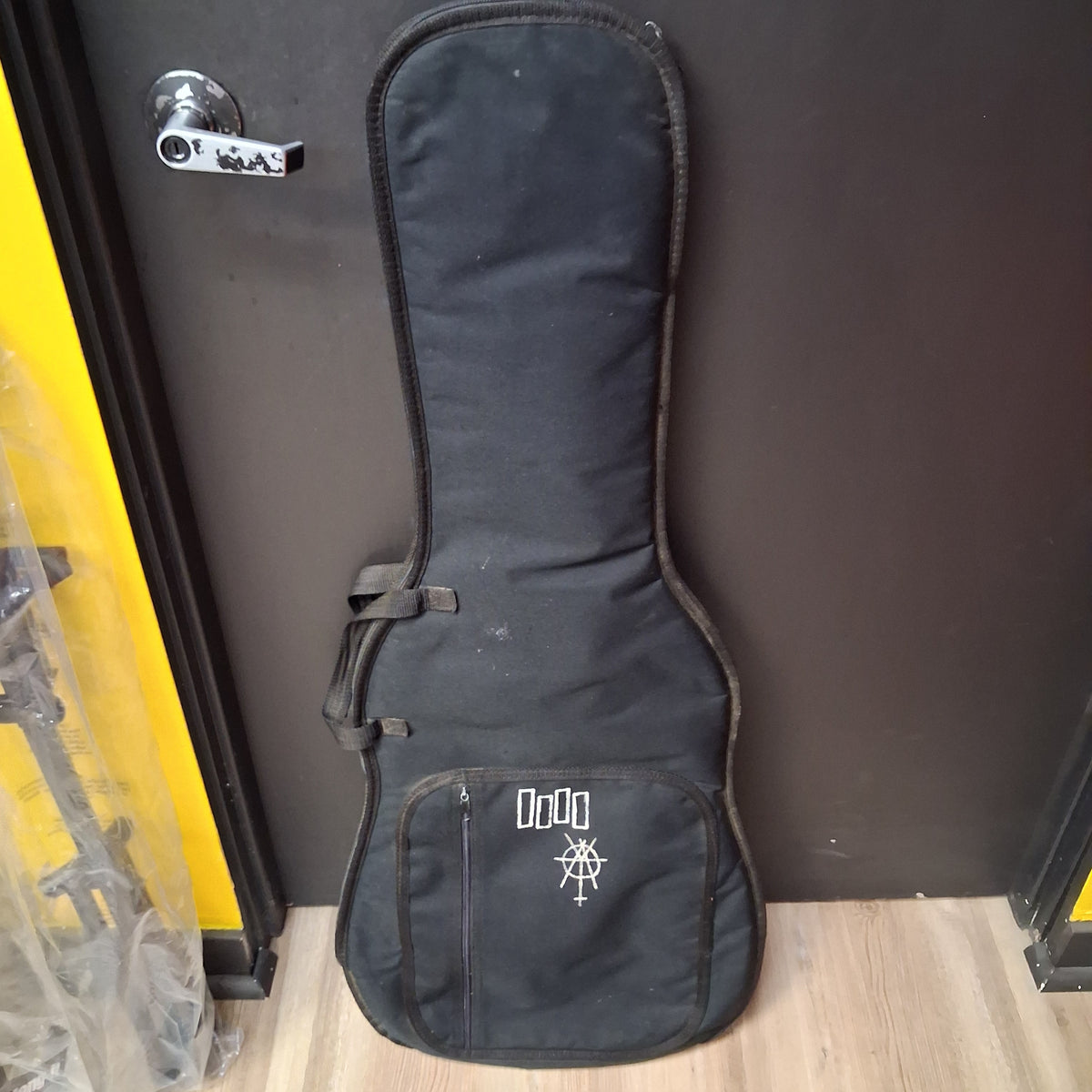 Levy's Electric Guitar Gig Bag - Black (USED)