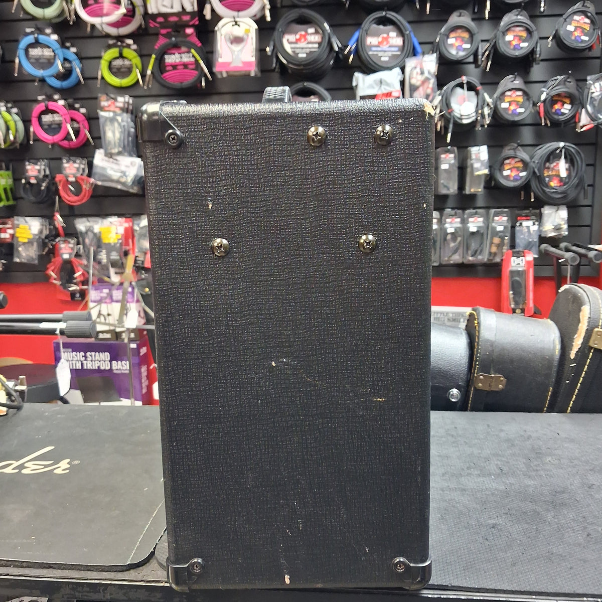 2000's Vox Valvetronix AD30VT Electric Guitar Amplifier 30-Watt, 1x10" (USED) SN# 017125