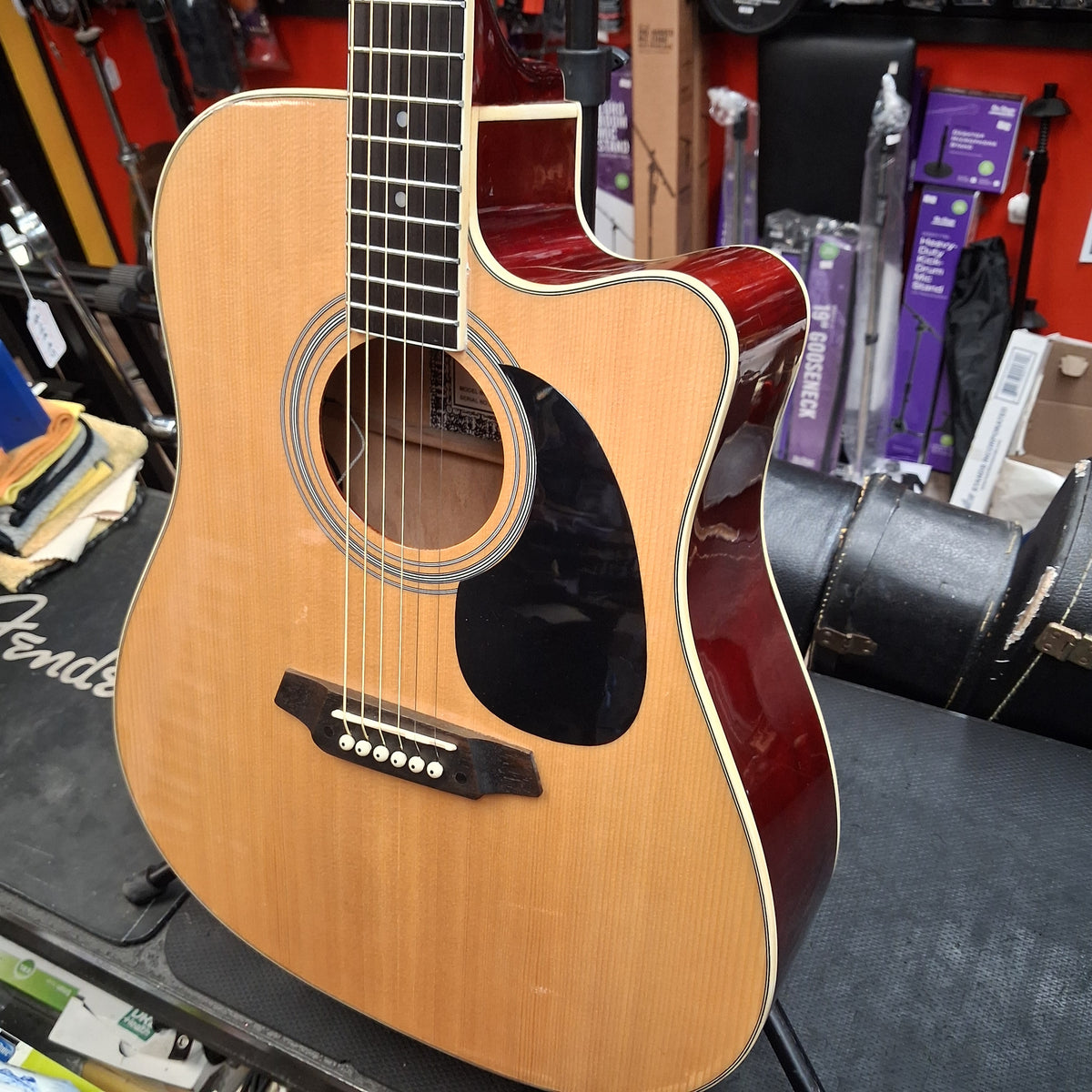 2000's Segovia AG-8C Acoustic/Electric Guitar – Natural (USED) SN# YFRD0472