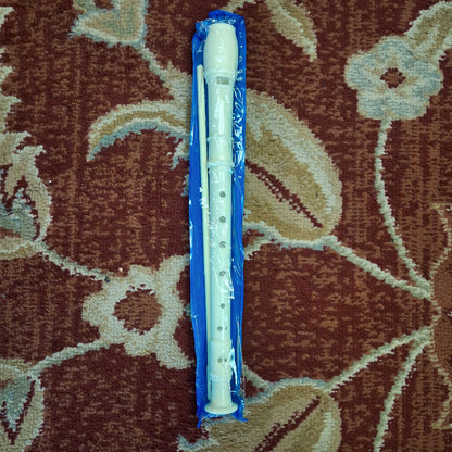 Plastic Soprano Recorder Flute 8-Hole w/ Cleaning Rod - White