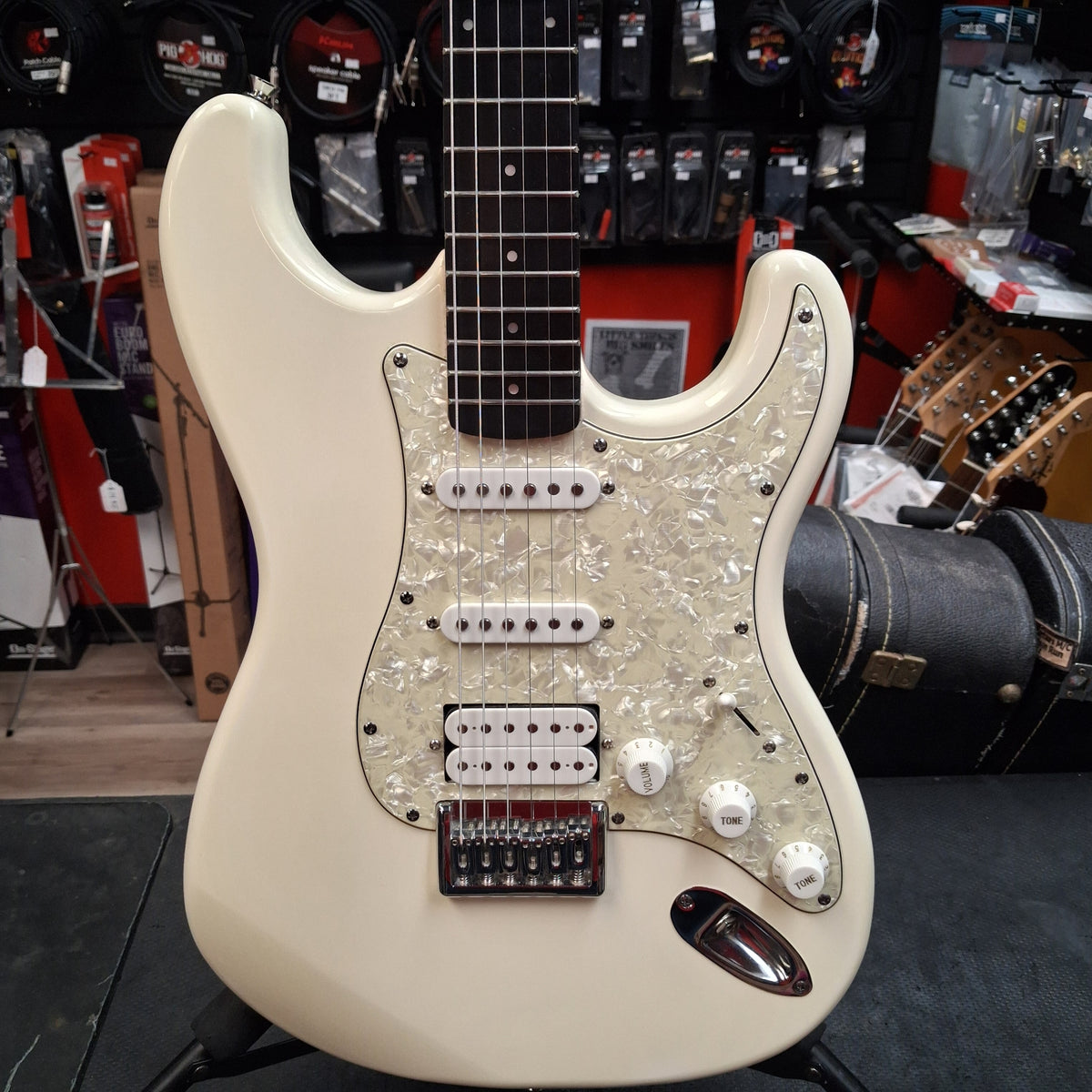 Fretlight 400 Series S Type Electric Guitar - White (USED)