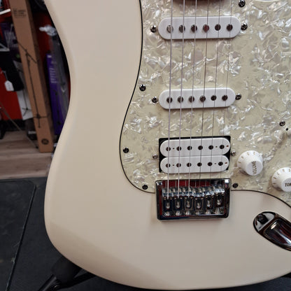 Fretlight 400 Series S Type Electric Guitar - White (USED)