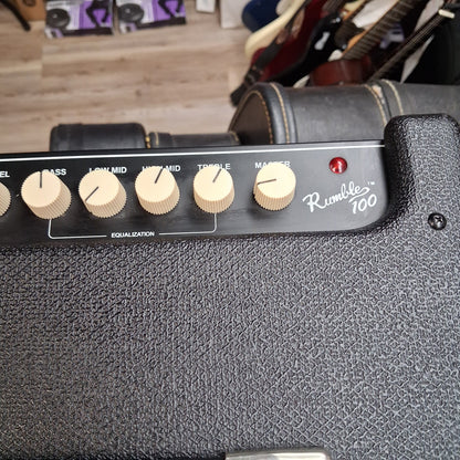 2017 Fender Rumble 100 (V3) Bass Amplifier 1x12" 100 Watts SN# ICTJ17357283