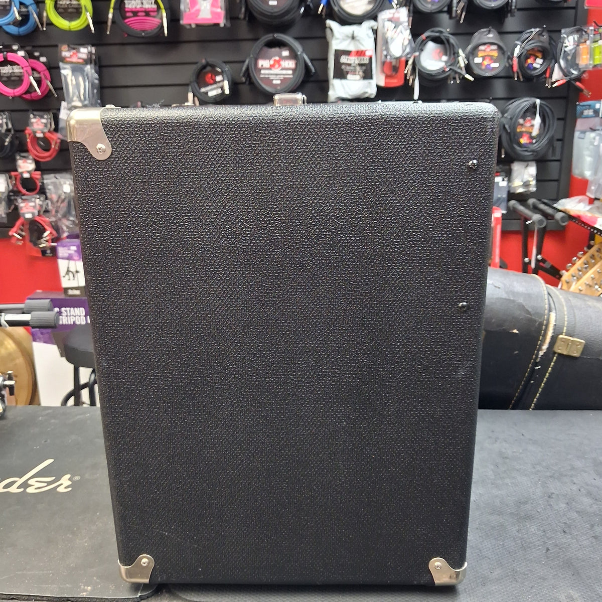 2017 Fender Rumble 100 (V3) Bass Amplifier 1x12" 100 Watts SN# ICTJ17357283