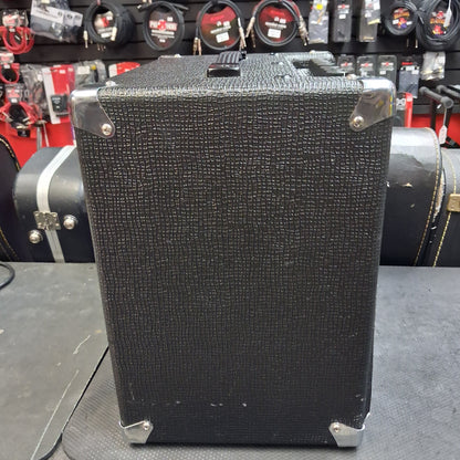 Donner DBA-30 Bass Amplifier 30-Watts, 1x8" (USED) SN# DBA30 202106017
