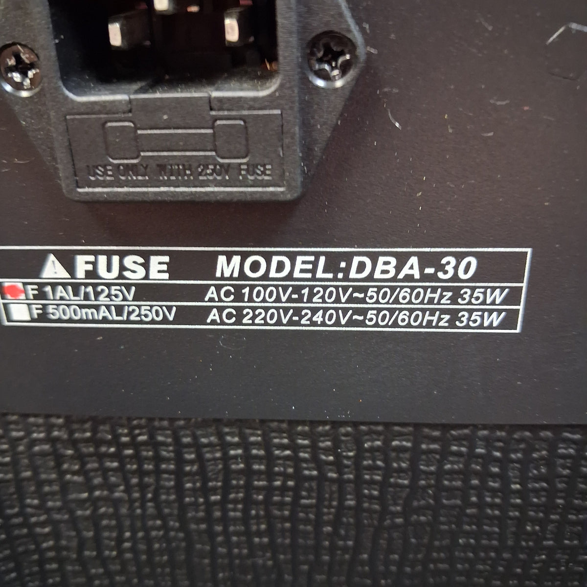 Donner DBA-30 Bass Amplifier 30-Watts, 1x8" (USED) SN# DBA30 202106017