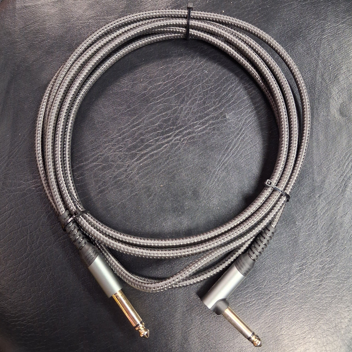 JSAUX Instrument Cable 10 Feet Straight To Right Angle - Gray (USED)