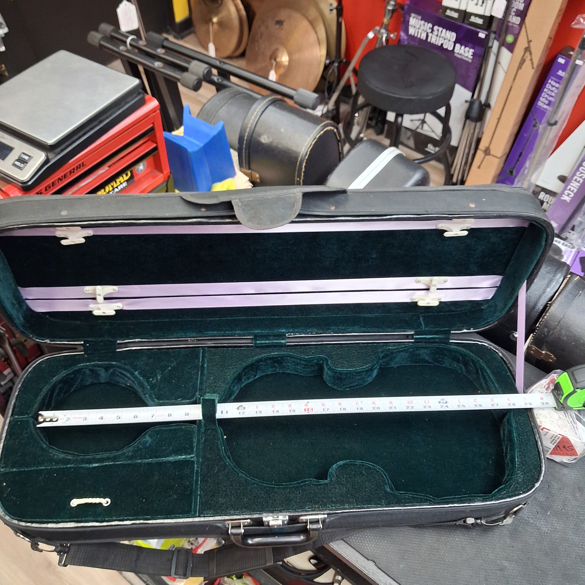 Viola Case w/ Key - Black (USED)