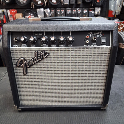 2000's Fender Frontman 15G Amplifier 15-Watts, 1x8" (USED) SN# ICTE10004048