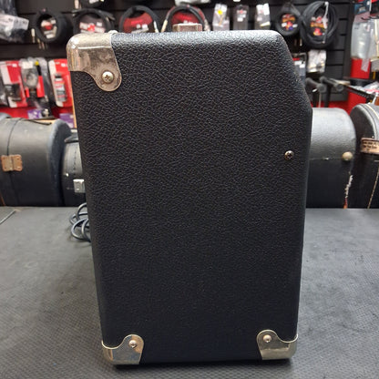 2000's Fender Frontman 15G Amplifier 15-Watts, 1x8" (USED) SN# ICTE10004048
