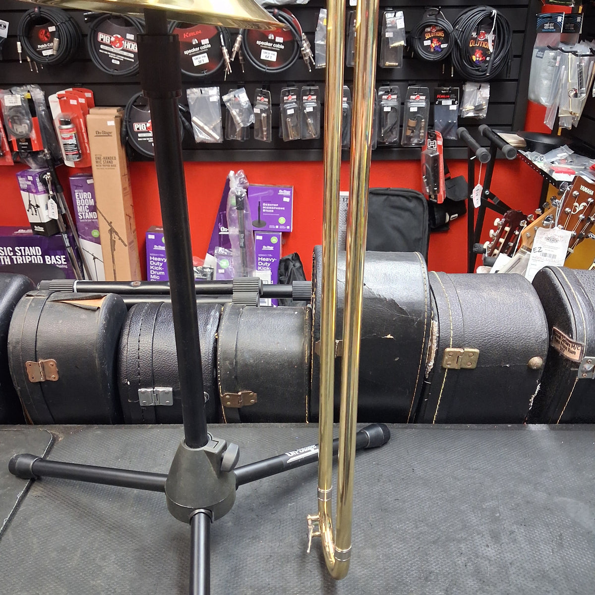 Hisonic Trombone w/ Case - Lacquer Finish (USED)