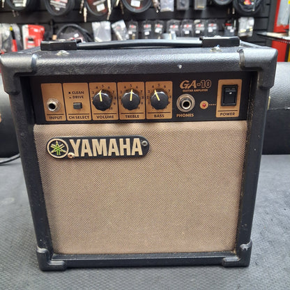 1990's Yamaha GA-10 Electric Guitar Amplifier 10-Watts, 1x5" (USED) SN# I477705UW