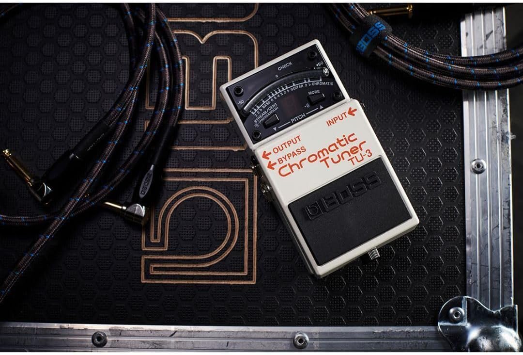 BOSS TU-3 Compact Chromatic Tuner | Perfect for Guitar & Bass | Industry-Standard Performance | Tank-Tough BOSS Stompbox Body | 21-Segment LED Meter | Accu-Pitch Sign Function w/ Original Box & Manual (USED)