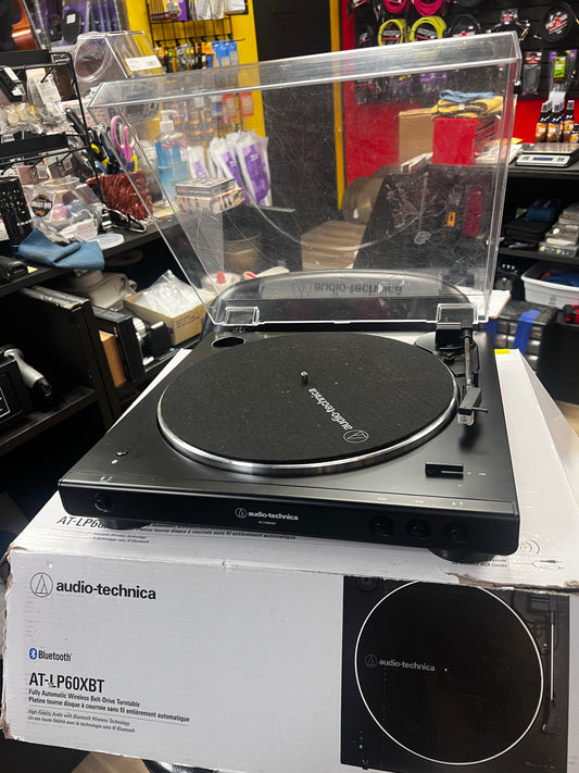 Audio-Technica AT-LP60XBT Record Player (USED)