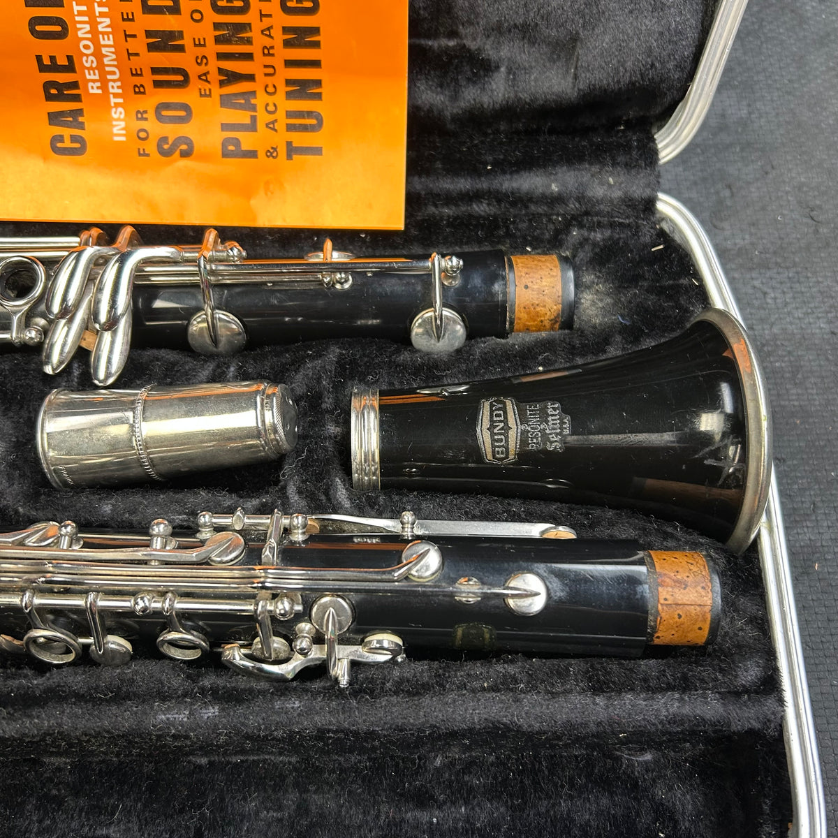 Bundy Resonite Clarinet w/ Bundy Green Case (USED) SN# 483225