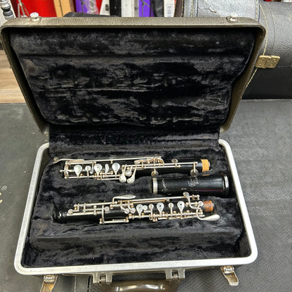 Bundy Selmer U.S.A. Oboe w/ Bundy Brown Case (USED) SN# B 21916
