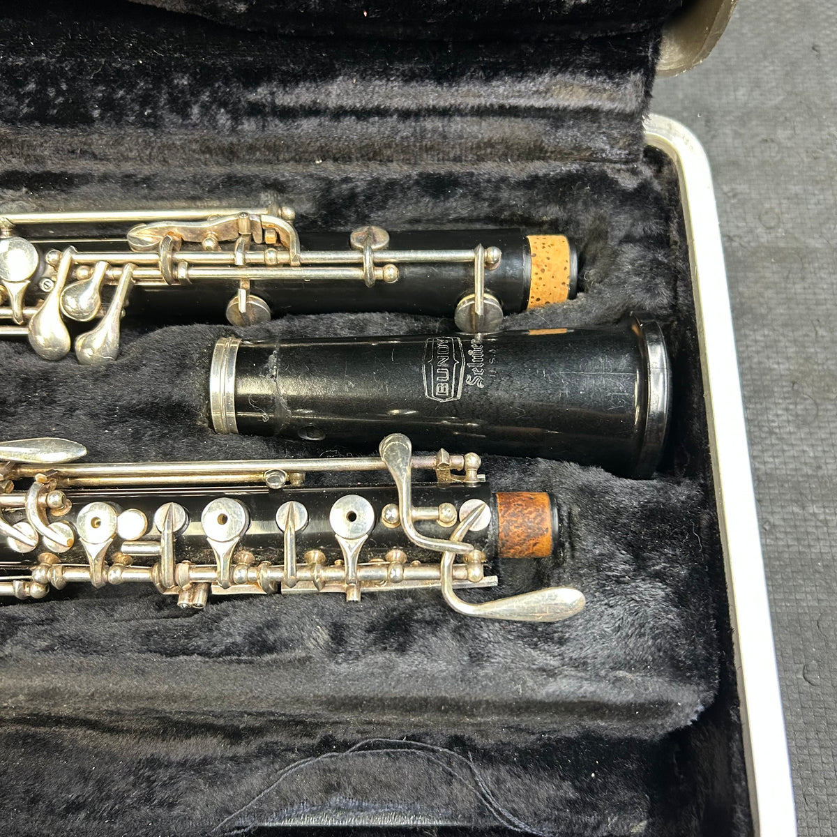 Bundy Selmer U.S.A. Oboe w/ Bundy Brown Case (USED) SN# B 21916