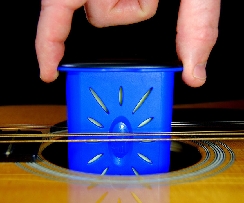 MUSIC NOMAD MN300 The Humitar - Acoustic Guitar Soundhole Humidifier