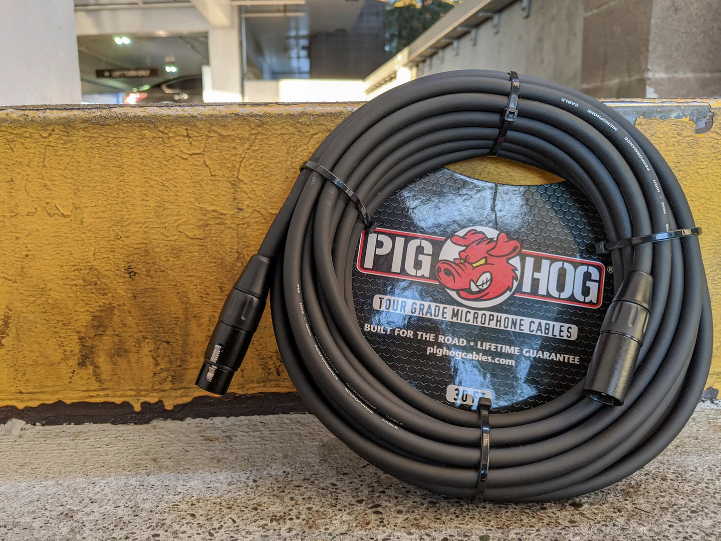 Pig Hog Microphone 8mm Cable, 30ft XLR - PHM30