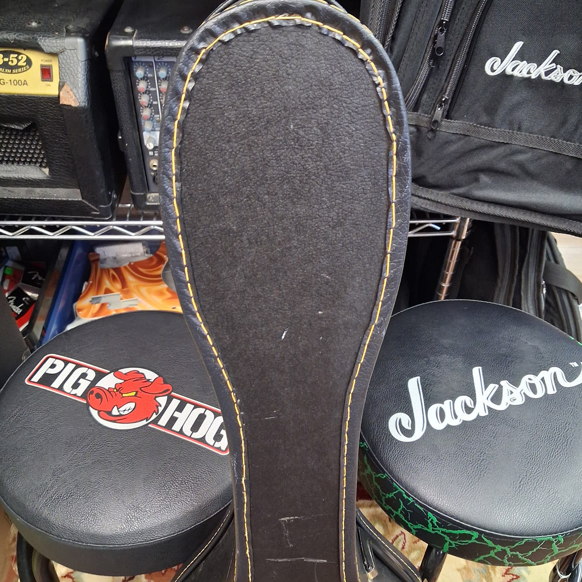 Acoustic Guitar Chipboard Case - Black (USED)